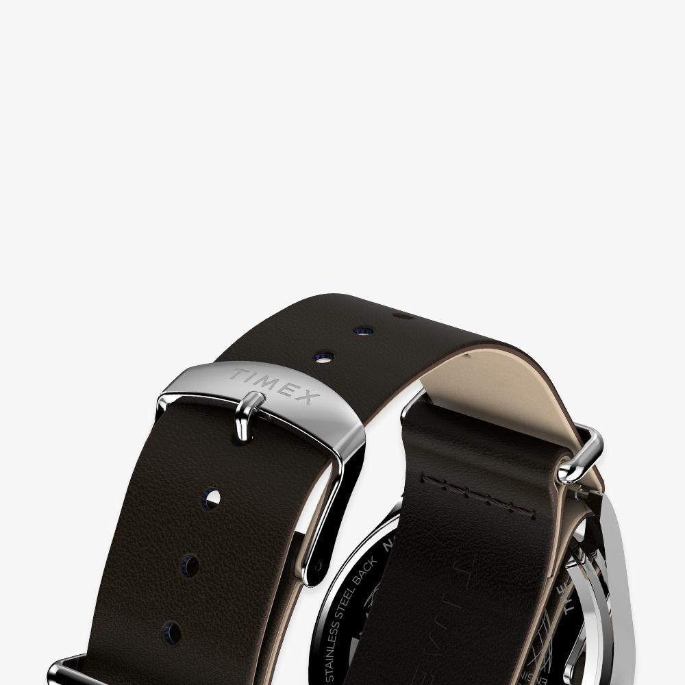 TIMEX Weekender New England Трехстрелочные Наручные часы на коричневом кожаном ремешке 39 мм TW2Y35800
