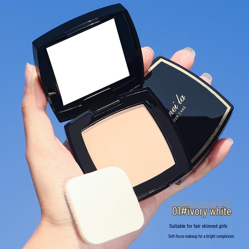 Clear Concealing Waterproof Matte Setting Powder: Oil-Control, Sweatproof, Long-lasting, Wet & Dry Use, Honey Shade.