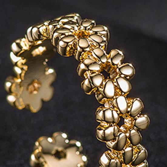 Foot Ring Comfortable Alloy Joint Ring with Exquisite Flowers Adjustable Opening Design Electroplated Toe Ring