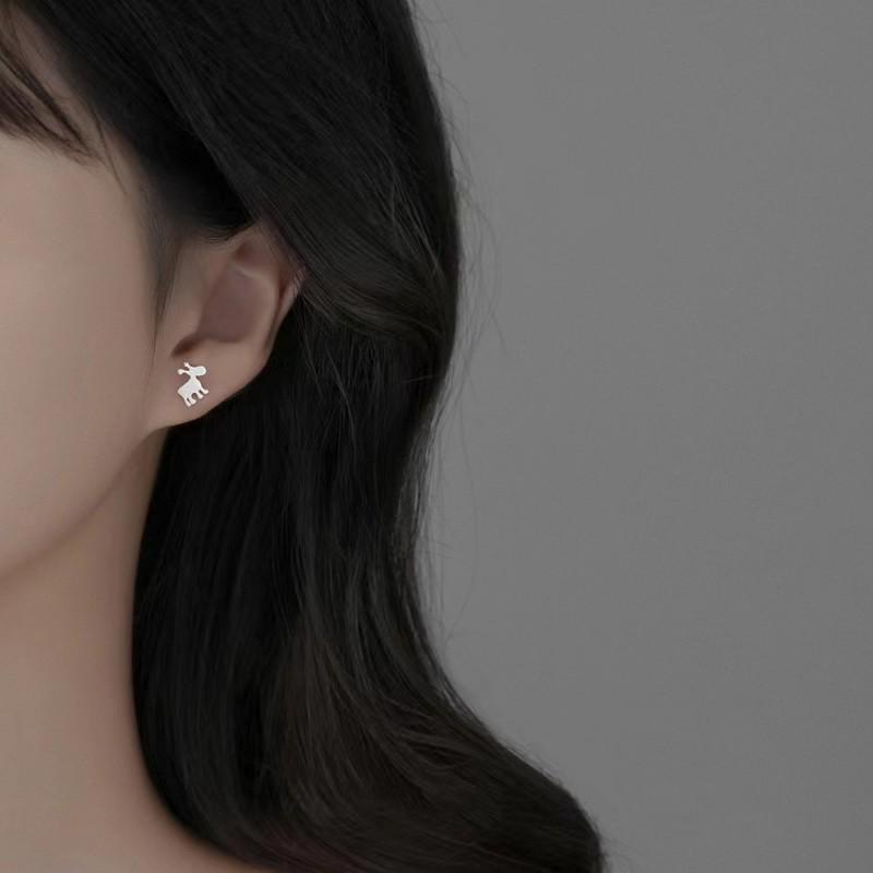 Корейские простые серьги-пусеты в виде снежинок и оленей - Милый животный рождественский подарок