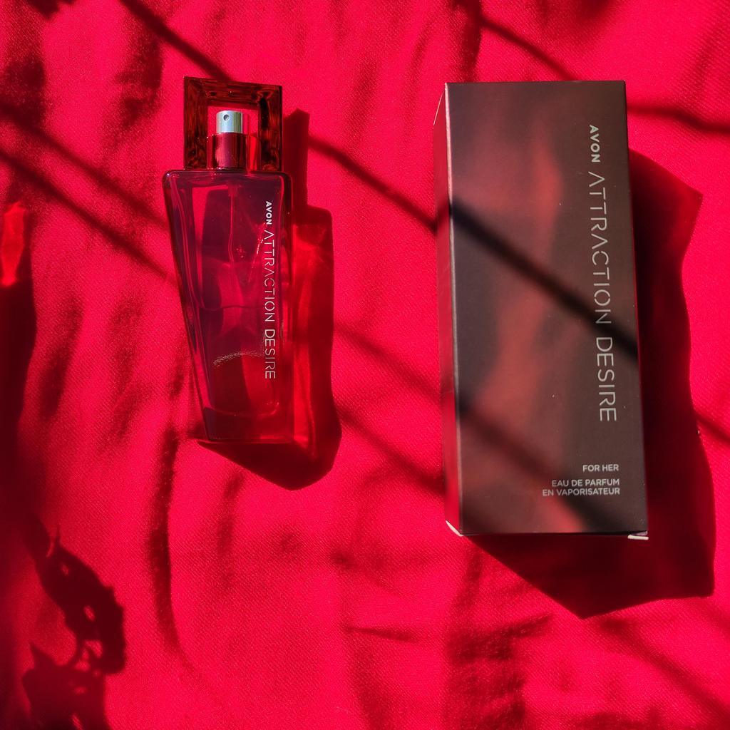 Парфюмерная вода Avon Attraction Desire для нее, 50 мл