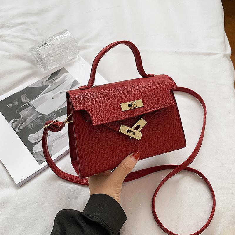 Новая весна и осень, новая модная женская сумка с защелкой, модная женская сумка с тиснением, модная сумка через плечо, сумка