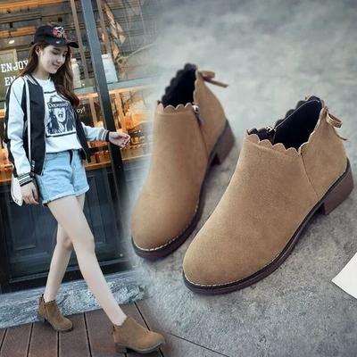 Зимние новые женские короткие сапоги 2024 года на толстом каблуке, модные короткие универсальные сапоги на низком каблуке, студенческие корейские женские сапоги