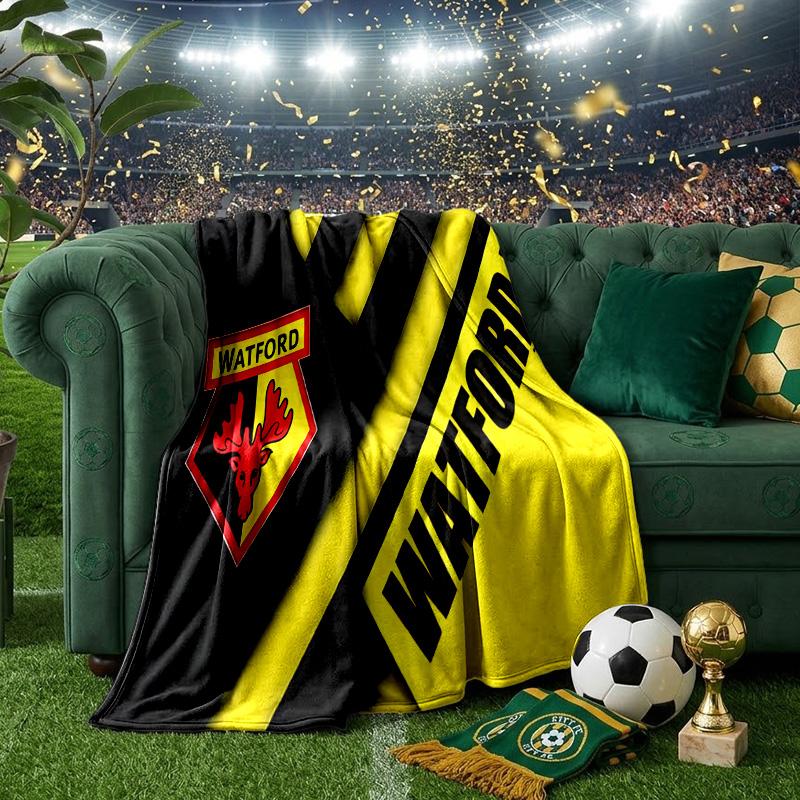 Wat-ford Football Crest Throws Blanket Flannel Blankets Plush for Couch Bed Gifts for Men Women Travel picnic blanket Christmas fan gifts