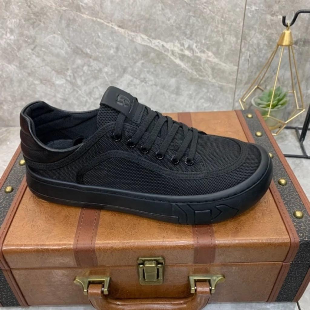 Дышащие парусиновые кроссовки 2025 Легкие с мягкой подошвой Мужские на шнуровке Платформа Подошва Грязеотталкивающие Удобные Повседневные кроссовки