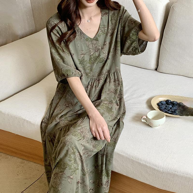 1011 New women's cotton and silk dress French spring, summer and autumn can be worn outside loose cake dress long dress large size nightdress