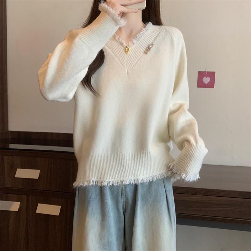 Fashion Sweet Tassel V-neck Red Pullover Sweater Women Autumn and Winter New Thick Warm Knitted Sweaters Women Elegant Solid Casual Jumpers Tops 25841
