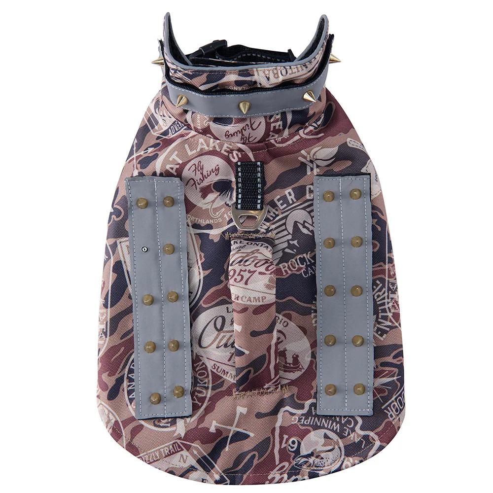 Waterproof Spiked Dog Vest Adjustable Pet Harness with Spikes Reflective Anti Coyote Dog Coat Dog Protection Vests for Outdoor