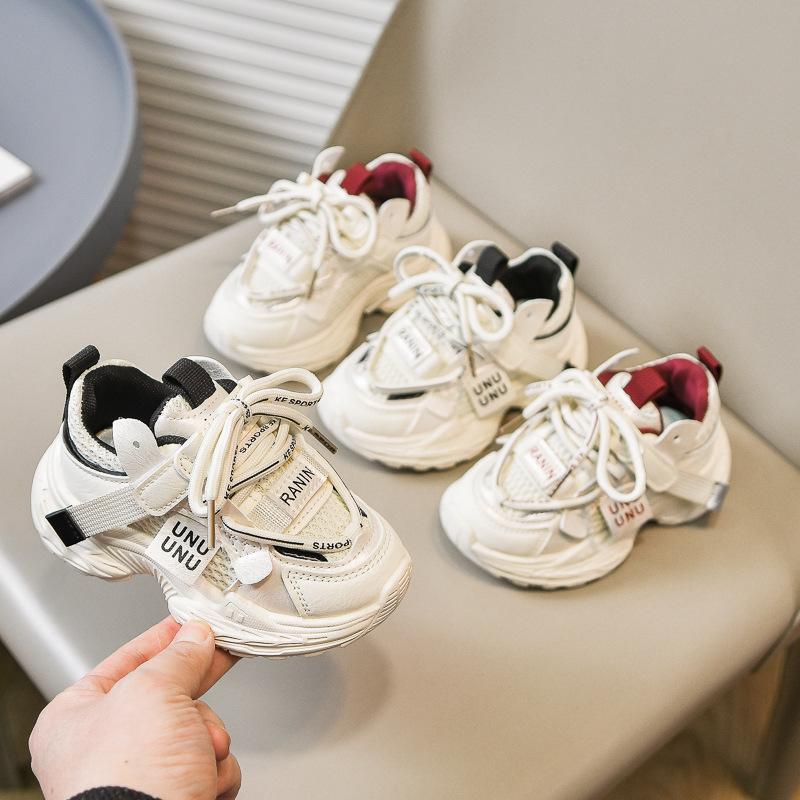 Children's sports shoes for kindergarten, non-slip and wear-resistant shoes for boys and girls, breathable and versatile children's dad shoes with