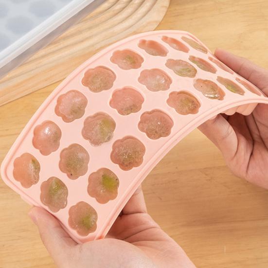 Ice Grid Mould Heart-shaped Ice Lattice Mold with Lid Stackable Easy To Remove Food Grade Silicone Tray Ice Cube Maker