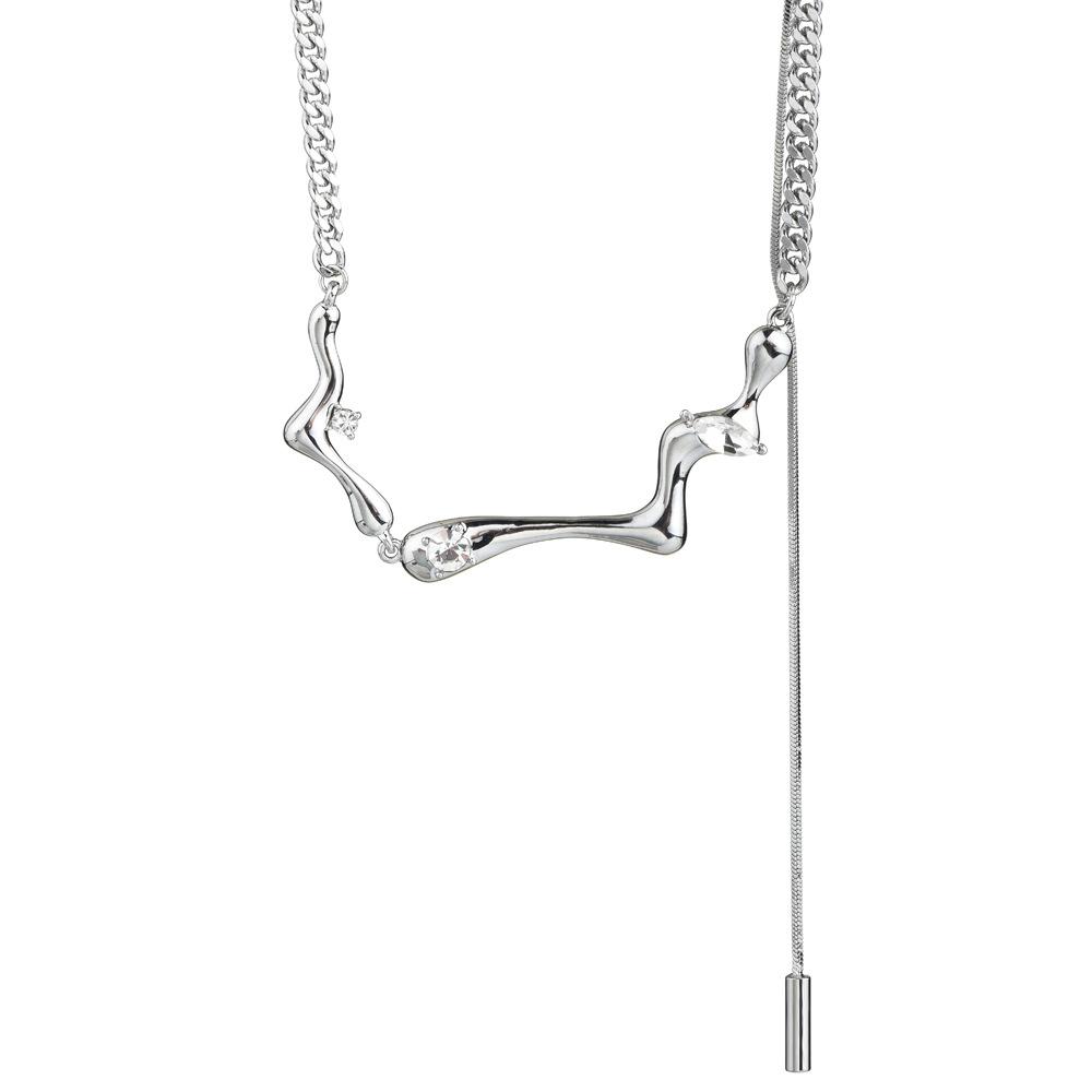 Astral Lava Diamond Necklace Female Autumn And Winter Cold Wind Versatile Bone Tassel Clavicle Chain Batch