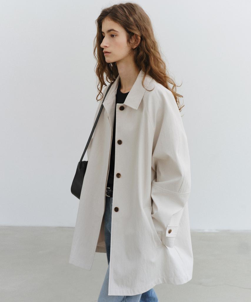 URAGO Hidden Button Half Trench Coat