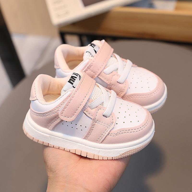 Children's sports shoes, boys' and girls' sneakers, spring and autumn Korean version panda white boys' baby shoes, single shoes, toddler shoes