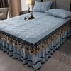 Elegant Quilted Thickened Bed Skirt Three Pieces Set King Queen Size Bedspread Anti-slip Bed Cover with Pillowcase