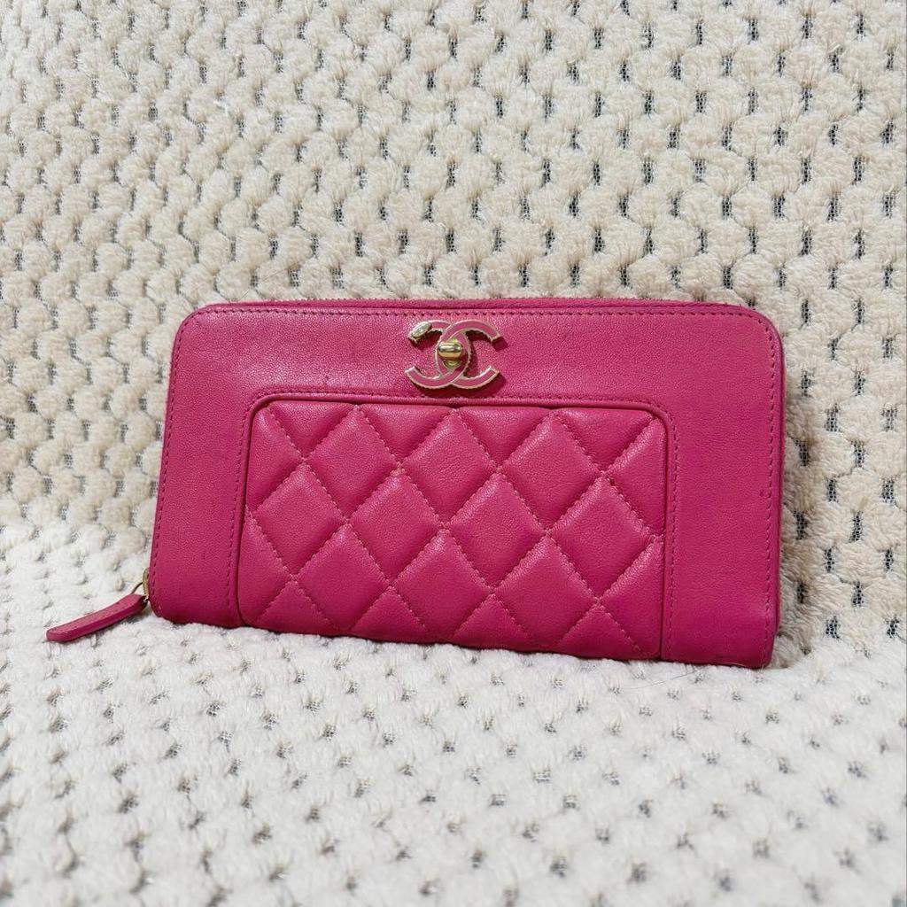 Used CHANEL Mademoiselle Matelasse Round Zip Long Wallet Pink