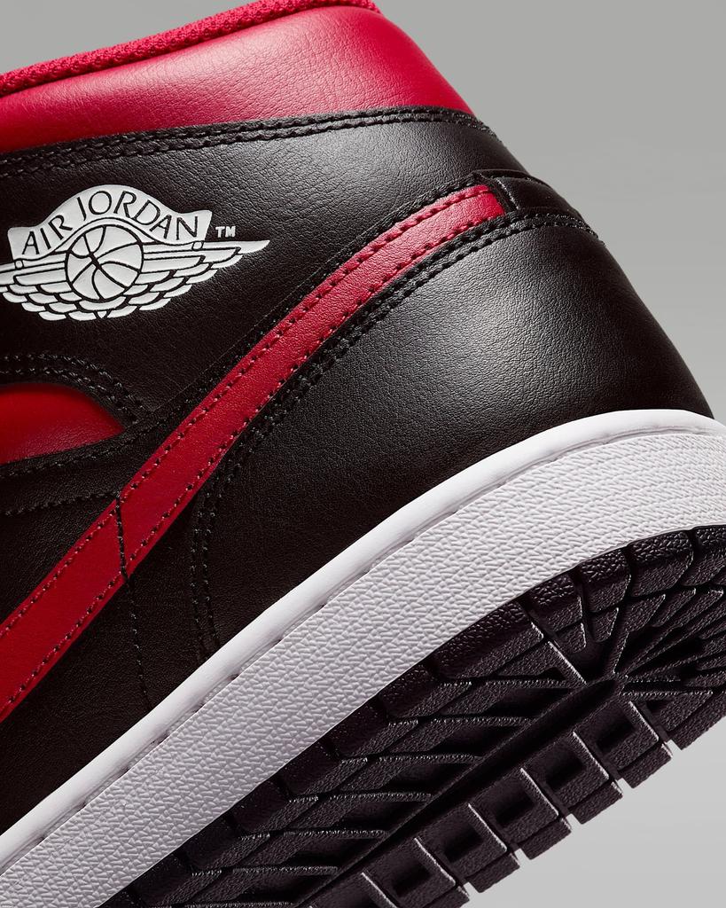 DQ8426-067 Nike Air Jordan 1 Mid Bred (Мужской)
