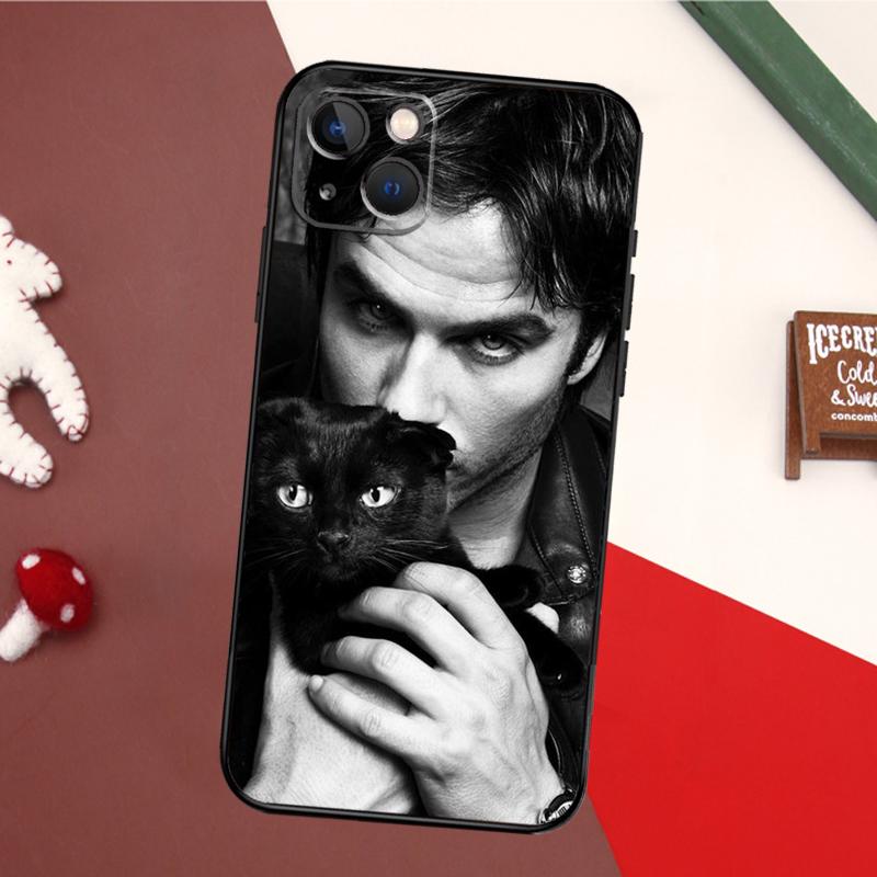 Чехол Damon Salvatore Дневники вампира для iPhone 15 Pro Max 14 13 12 11 16 17 Pro Max mini 15 16 Plus 16e 17 Air Задняя крышка
