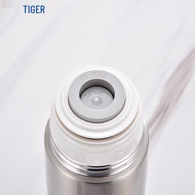 Термобутылка Tiger CSC-A500, тип-нажим, из нержавеющей стали, вакуумная