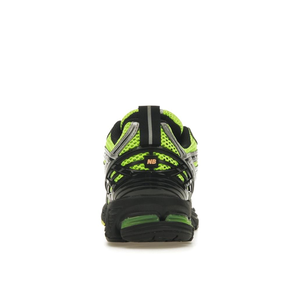 New Balance 1906R Volt Silver Unisex Sneakers Green Black M1906RCG