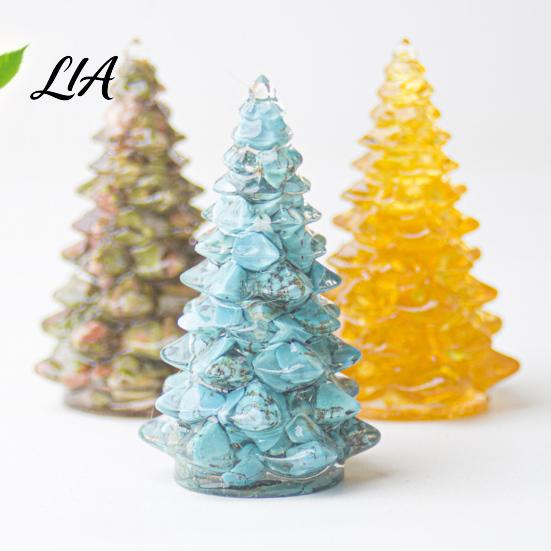Holiday Desktop Decoration Resin Christmas Tree Figurine, Crystal Ornament, Home Accents Miniature for Office, Gift Modern Art