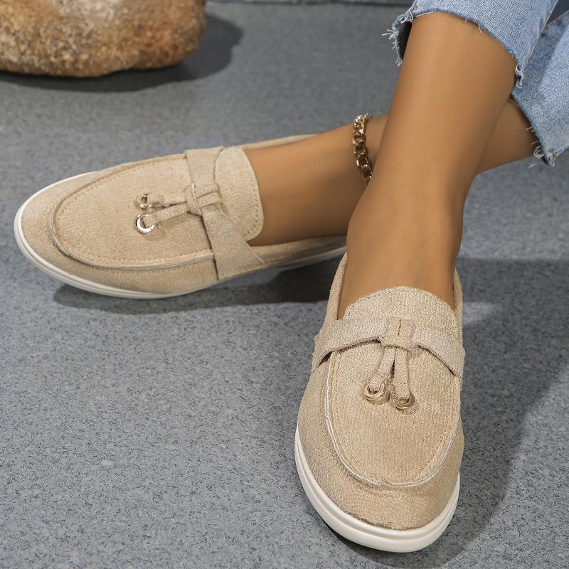 Повседневные женские туфли на мягкой подошве — удобные и универсальные мокасины