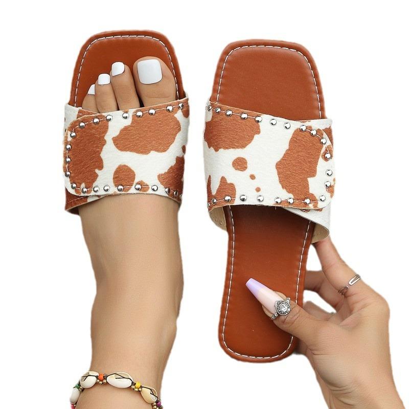 Сандалии на плоской подошве для девочек больших размеров, летние 2024 г., новые тапочки на плоской подошве с квадратной пряжкой и леопардовым принтом, 43 ярда