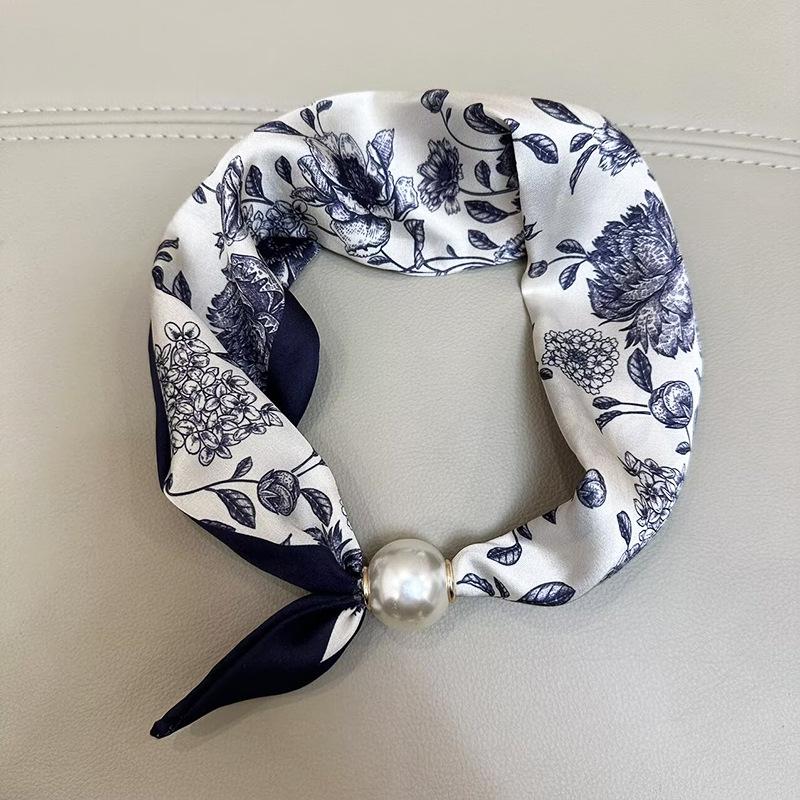 Летний 2025 года Шарф с жемчужной магнитной пряжкой: Универсальный, Декоративный, Дышащий шарф-труба