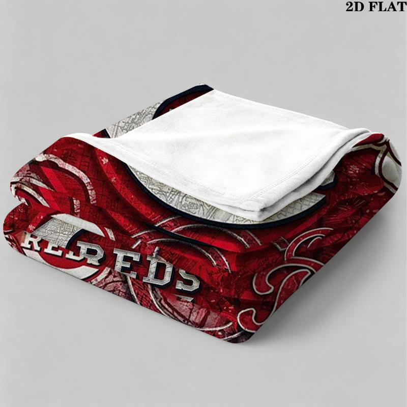 Cincinnati Reds Print Flannel Blanket High Quality Warm Comfortable Cover for All Seasons Perfect for Gifts Home Decor