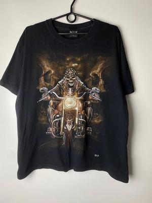 Skulls Crazy Vintage Tshirts Size L