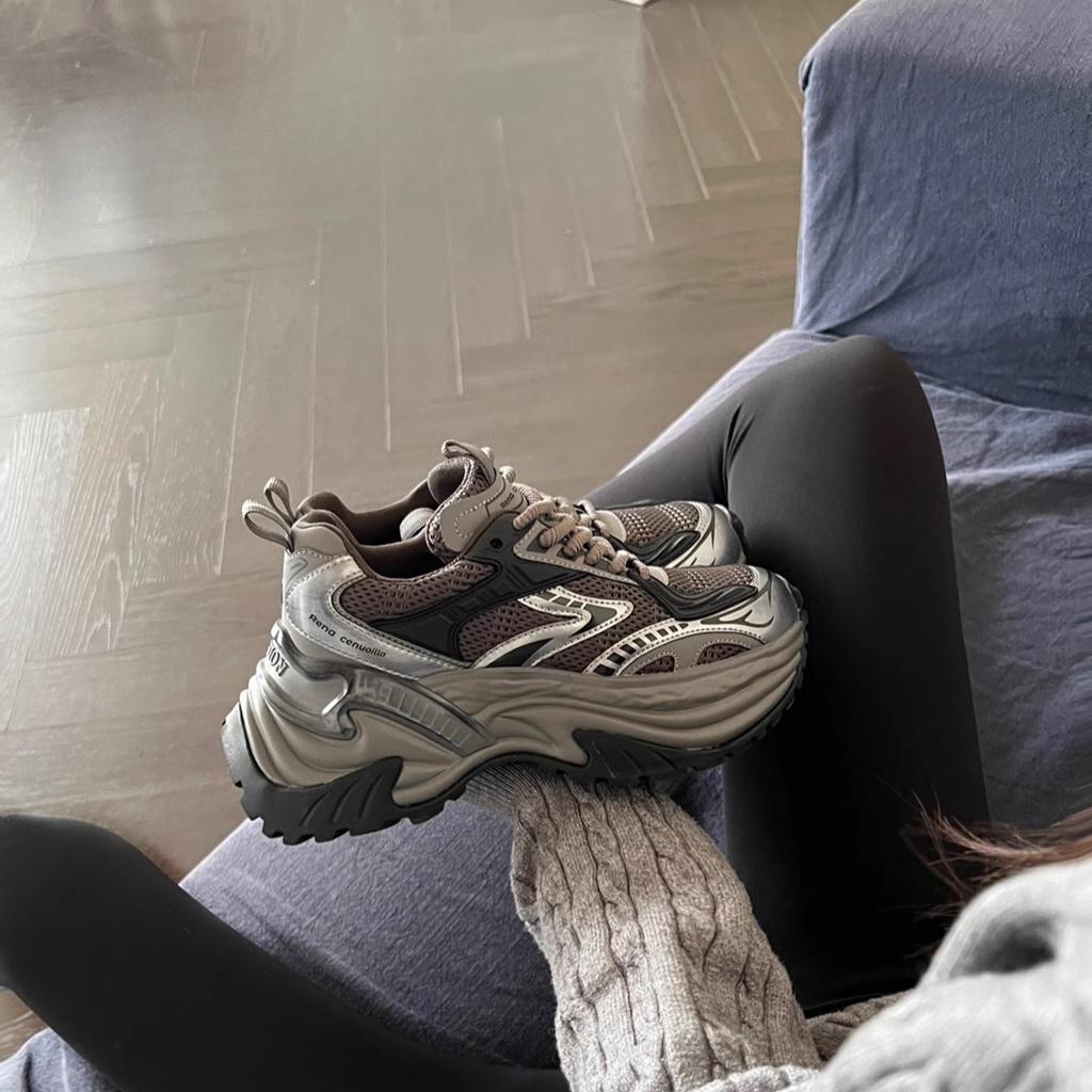 Daddy Shoes Женские ранневесенние новые кожаные кроссовки на толстой подошве, увеличивающие рост, женская повседневная обувь