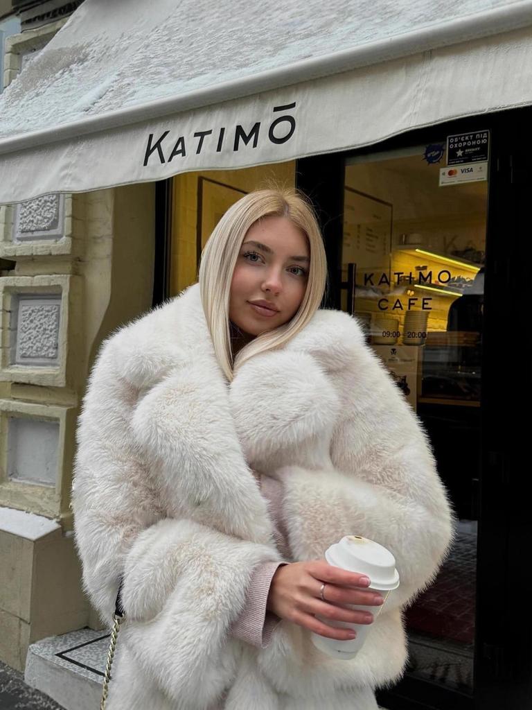 Женское зимнее пальто из искусственного меха лисы с воротником-стойкой