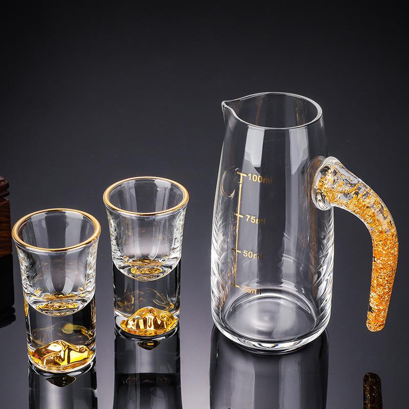 Маленький бокал для вина с золотой фольгой, набор подарочной коробки дозатора для вина, хрустальный усиленный бытовой бар, стакан-пуля, набор бокалов для иностранного вина, трезвый