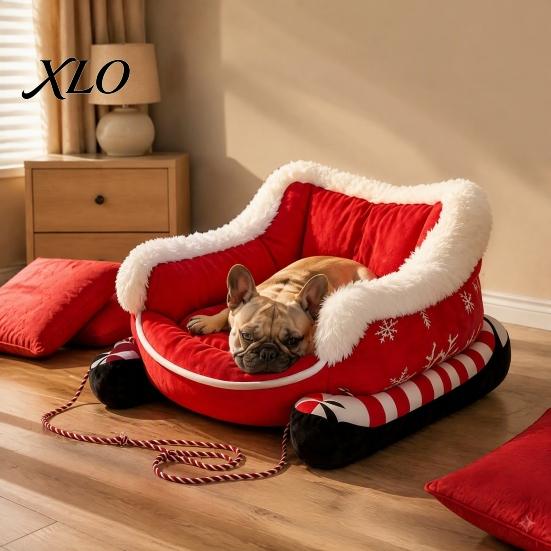 Easy Clean Pet Nest Christmas Sleigh Dog Bed with Non Slip Base, Plush Calming Sofa Soft Velvet for Indoor Outdoor, Fun House Cats Puppies Holiday