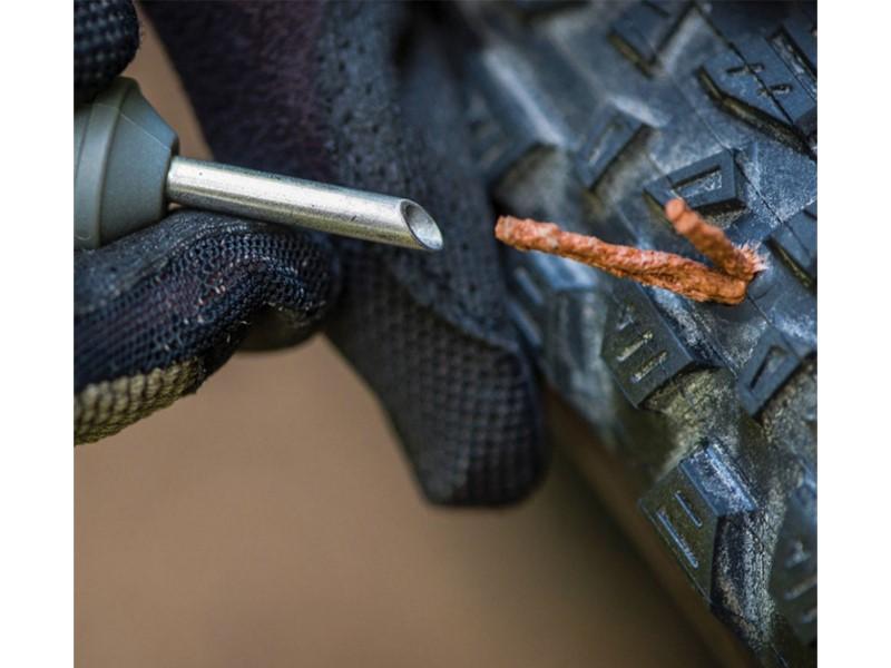 Guma Do Naprawy Opon Tubeless Blackburn Plugger 10 Sztuk Zapas Sznurki