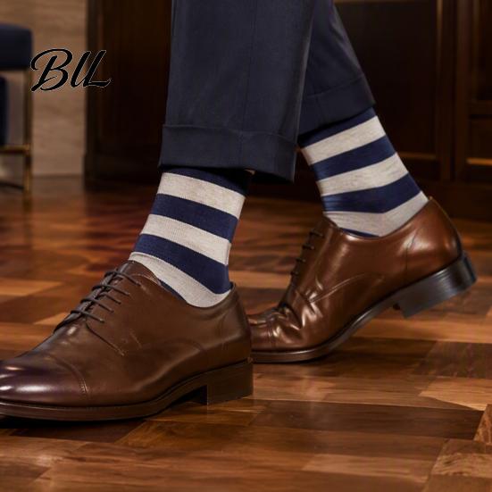 Soft Absorbent Work Socks 1 Pair Men's Stripe Crew Socks, Mid-Calf Dress for Business, Moisture Wicking Athletic Casual Breathable Cotton with