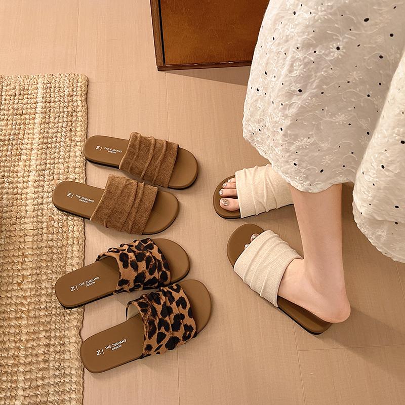 Summer Fashion Women Ruched Slide Sandals Leopard Print Flat Non-Slip Soft Sole Daily Beach Outdoor Casual Walking Shoes