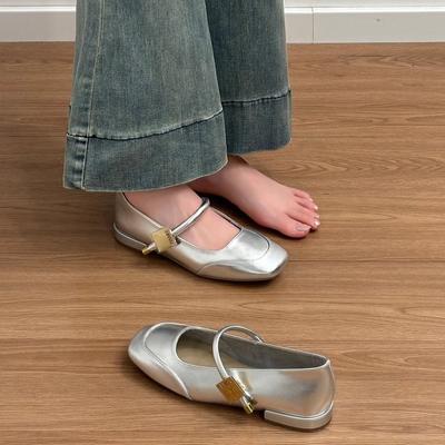 Версия из мягкой кожи~ Красные туфли Мэри Джейн для женщин, весна 2025, новая французская ретро-обувь с мелким вырезом, вечерние одинарные туфли, маленькие кожаные туфли