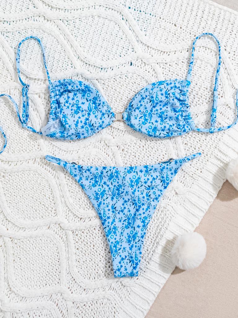 Triangle Strap Pearl Sexy Bikini Split Swimsuit