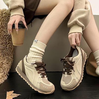 Женская обувь – Кроссовки