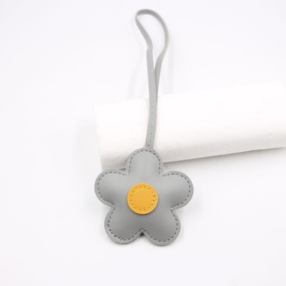 Contrasting Sunflower Bag Pendant PU Leather Bag Pendant Five Petal Flower Keychain Women