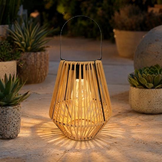 Nostalgie Rattan Woven Solar Lantern, Outdoor Faux Light, Rustic Waterproof Powered Hanging Lantern for Garden Balcony Patio Porch Decor