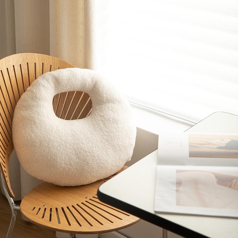 Модельная Комната Простой Черно-Белый Шахматный Узор Подушка Диванная Подушка Гостиная Бытовой Геометрический Треугольник Форма Кольцо для Спинки