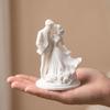 Романтическая фигурка пары 3D-печатная статуэтка влюбленных с костюмом жениха и свадебным платьем невесты Подарок на годовщину, День святого Валентина для мужа, жены