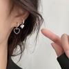 Charm Coper Plating Hollow Asymmetry Heart Ear Buckle Women Jewelry Hoop Earrings Heart Earrings