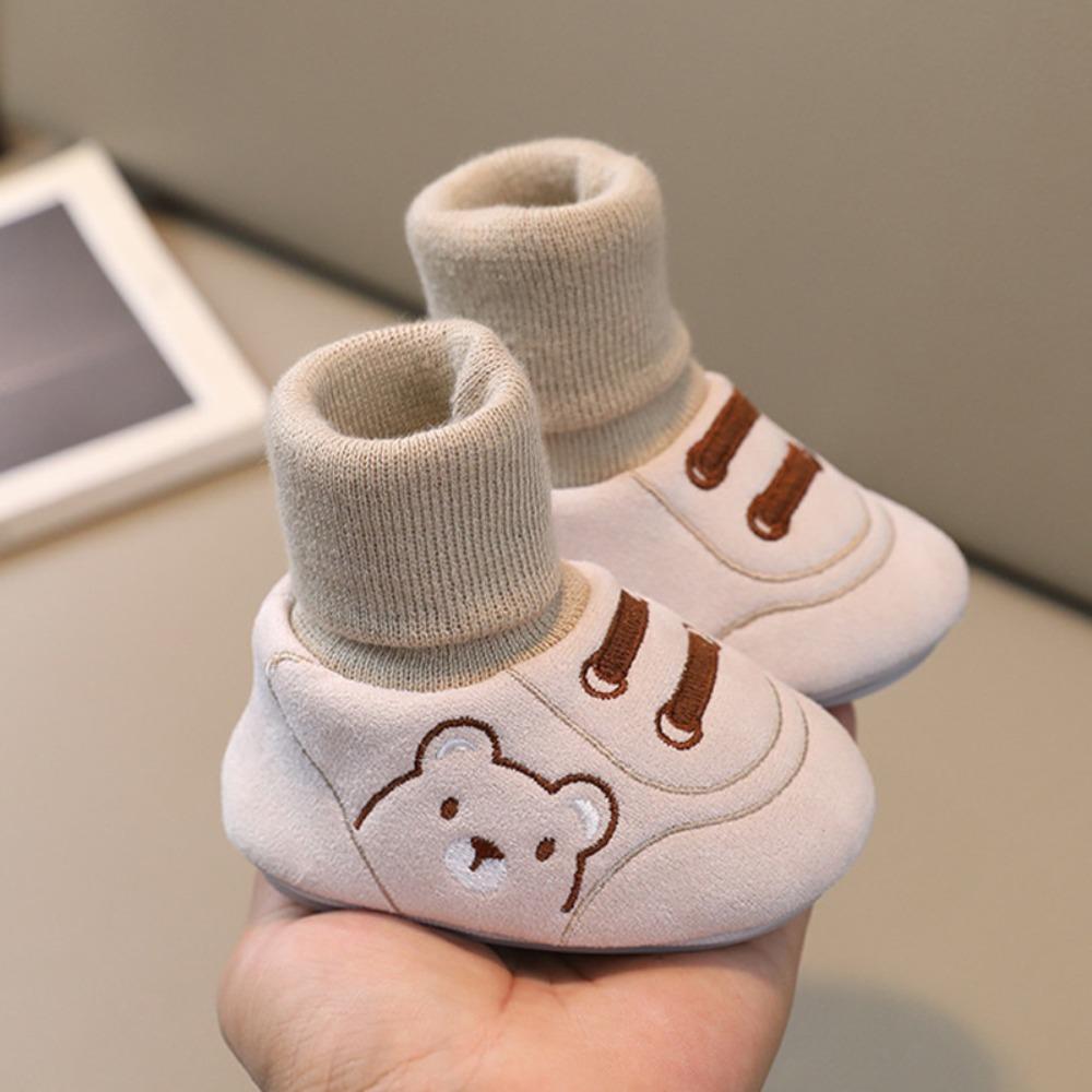Мультяшный дизайн Детские носки-пинетки Мягкая резиновая подошва Обувь для младенцев Обувь для первых шагов Практика ходьбы