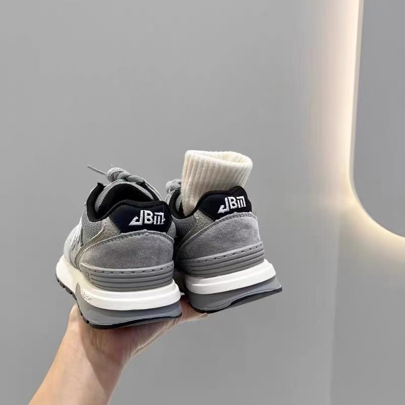 Детские спортивные ботинки с плюшем для мальчиков 2025