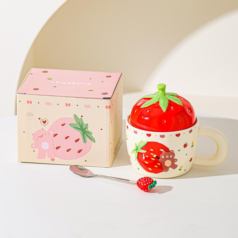 Керамическая чашка с крышкой «Клубничный медведь» для девочек, подарочная чашка для дома, кружка, высококачественная, для пары, для молока, для завтрака