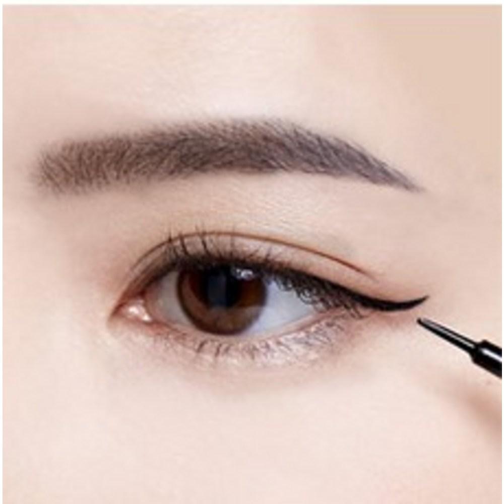 Kate Жидкая подводка для глаз Gel C 1,5 мл, BK-1 Glow Black, 2 шт.