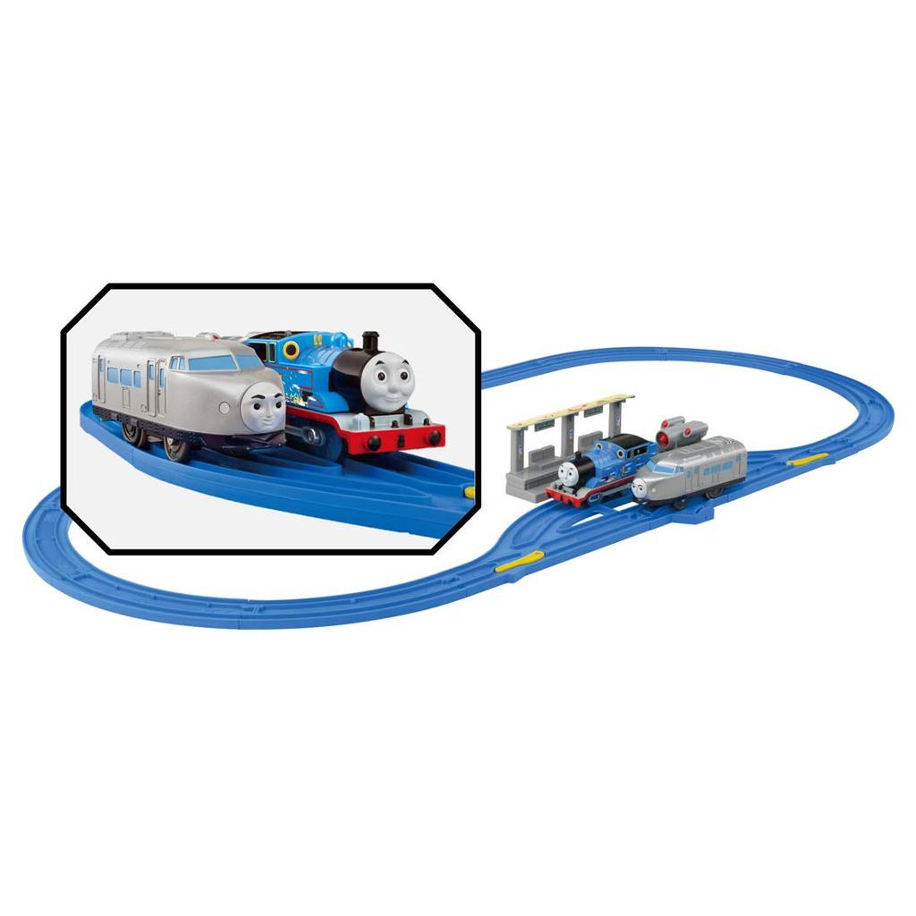 TAKARA TOMY Plarail Thomas the Tank Engine Kenji and Thomas Chase Set