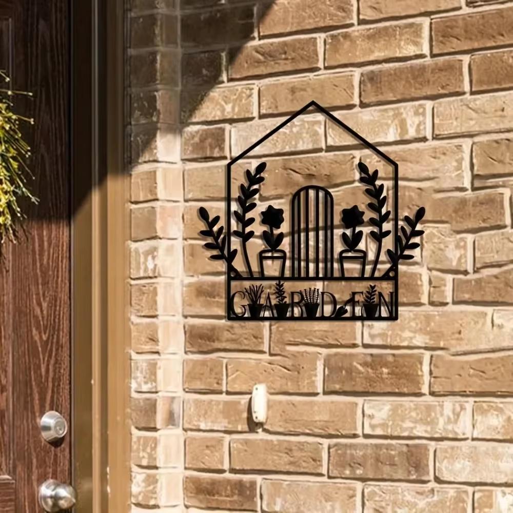 Stylish 1pc Metal Garden Sign - Wall Art for Gardens. Aesthetic Yard and Greenhouse Decor, Ideal Outdoor Ornament with a Garden